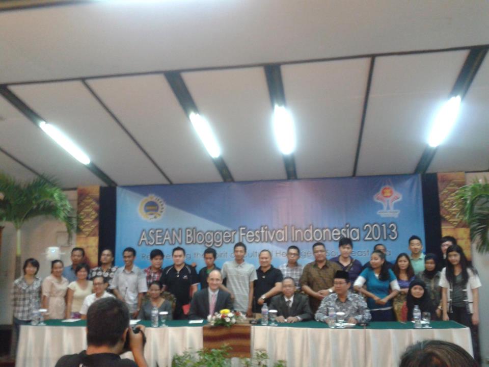 Ini sesi foto dengan peserta dari Asean